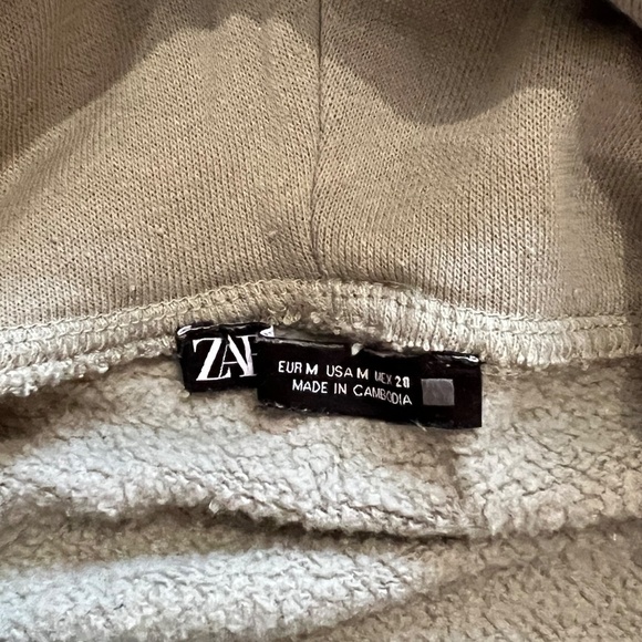 Zara cropped hoodie - Picture 2 of 2